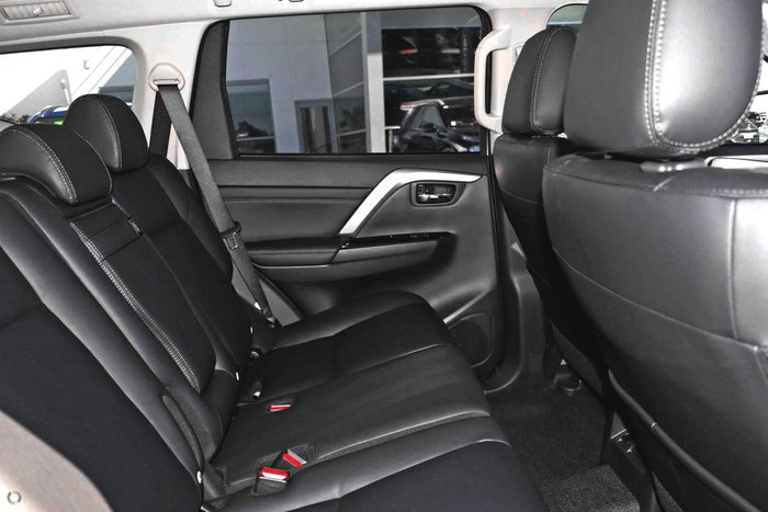 2025 Mitsubishi Pajero Sport Exceed QG MY25 4X4 Dual Range White Diamond