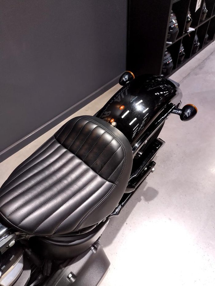 2018 Harley-Davidson Street Bob 107 (FXBB) Softail Black