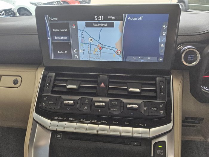 2022 Toyota Landcruiser Sahara FJA300R 4X4 Dual Range Silver Pearl