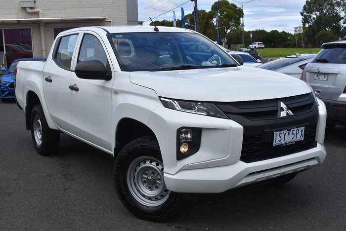 2020 Mitsubishi Triton GLX ADAS