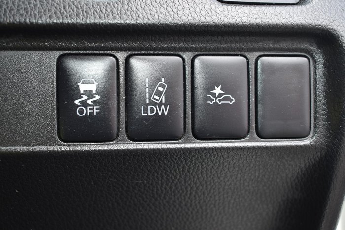 2020 Mitsubishi Triton GLX ADAS