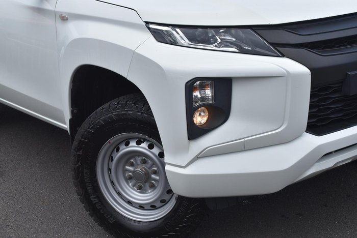 2020 Mitsubishi Triton GLX ADAS