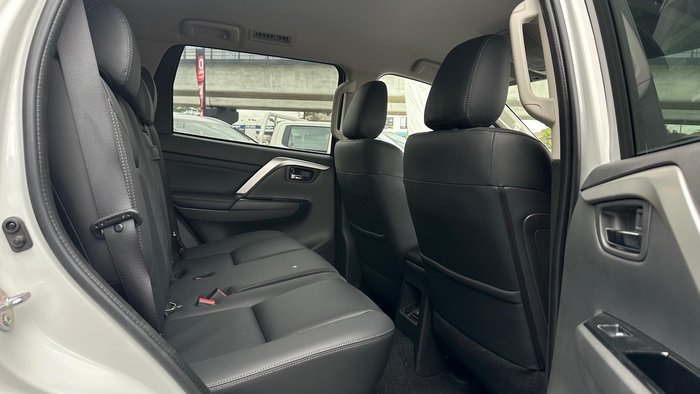 2025 Mitsubishi Pajero Sport Exceed QG MY25 4X4 Dual Range White Diamond