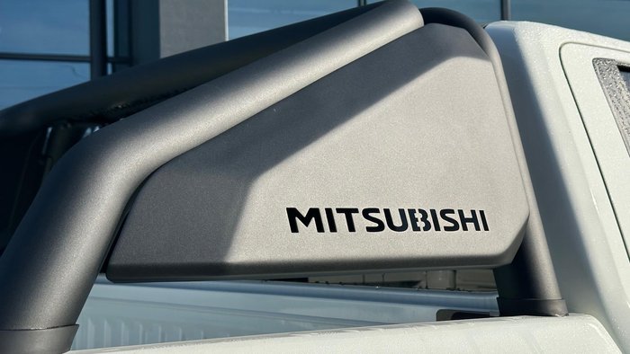 2025 Mitsubishi Triton GLX-R MV MY25 4X4 Dual Range White