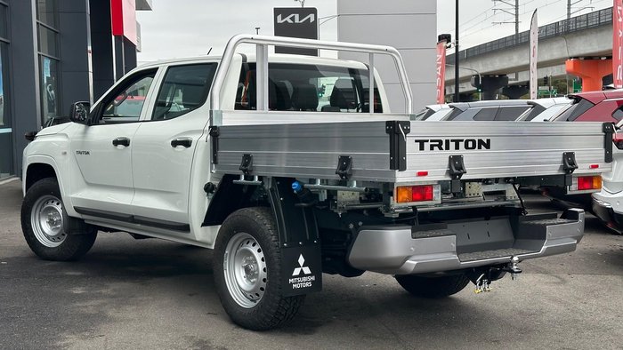 2025 Mitsubishi Triton GLX MV MY25 4X4 Dual Range White