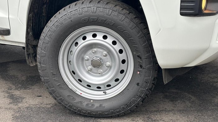 2025 Mitsubishi Triton GLX MV MY25 4X4 Dual Range White