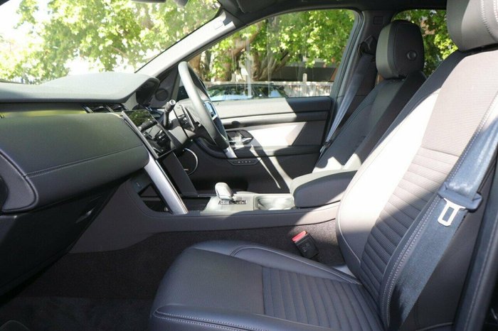 2025 Land Rover Discovery Sport P250 Dynamic SE L550 MY25.5 4X4 Constant Santorini Black