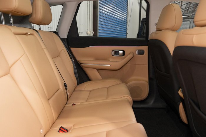 2025 Leapmotor C10 Design B11 MY25 Midnight Grey