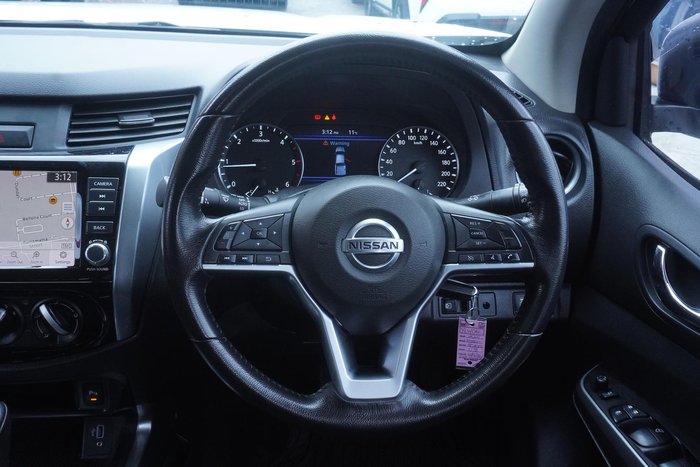 2021 Nissan Navara ST