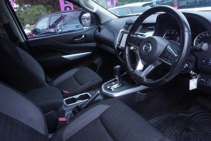 2021 Nissan Navara ST