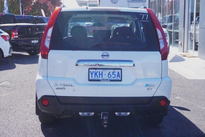 2010 Nissan X-TRAIL ST