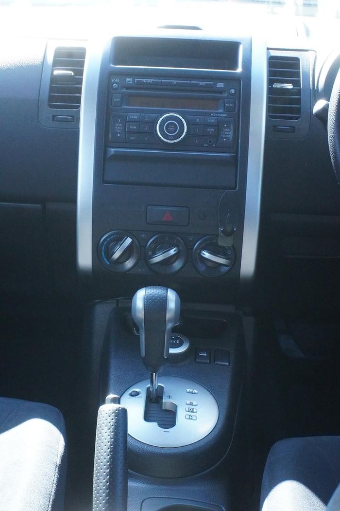 2010 Nissan X-TRAIL ST