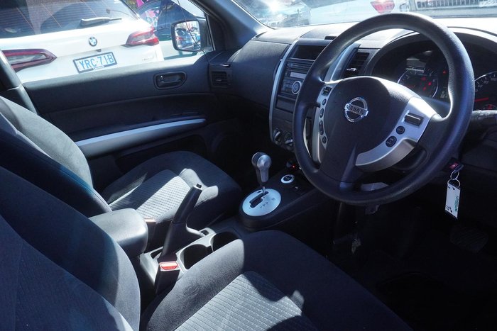 2010 Nissan X-TRAIL ST