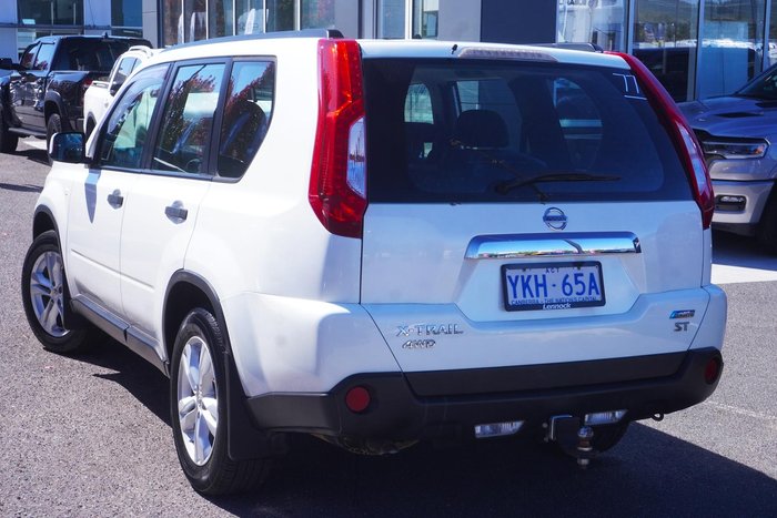 2010 Nissan X-TRAIL ST