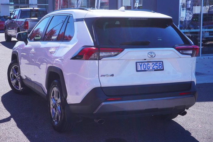 2020 Toyota RAV4 GXL