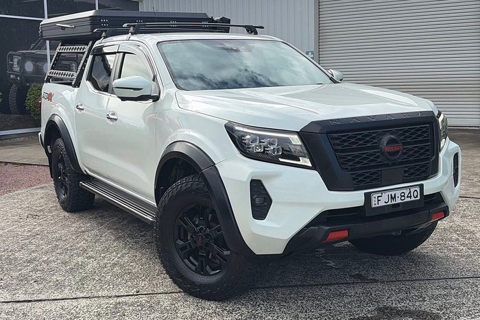 2021 Nissan Navara ST-X D23 MY21.5 4X4 Dual Range White