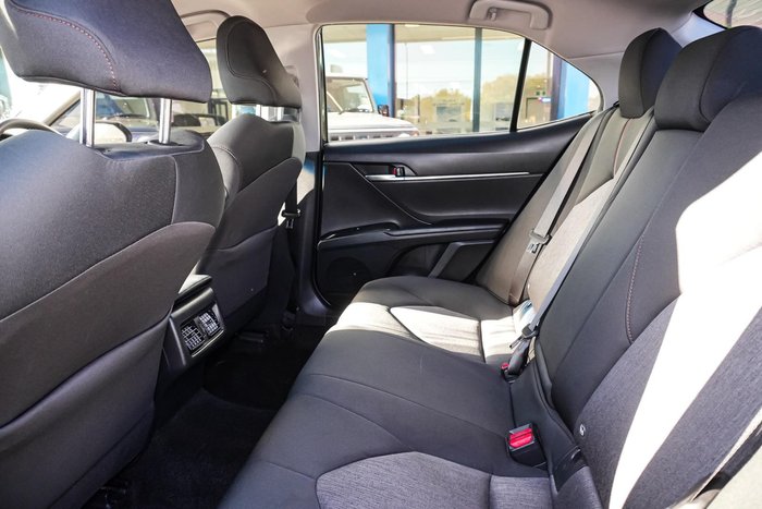 2019 Toyota Camry Ascent