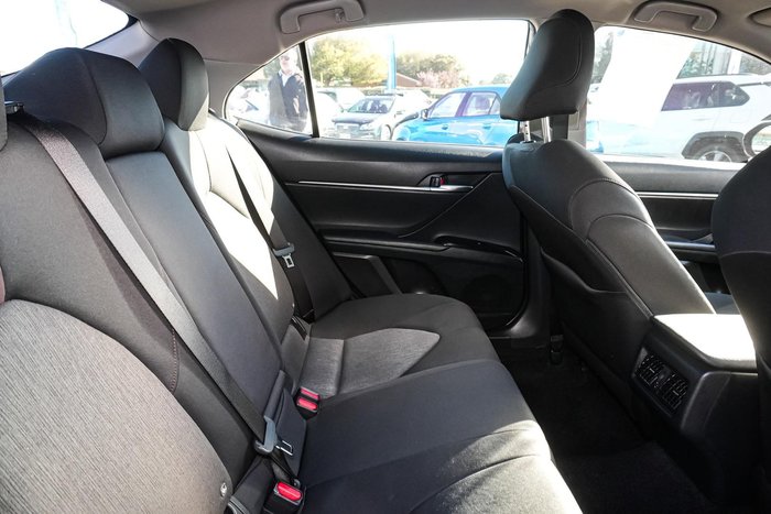 2019 Toyota Camry Ascent