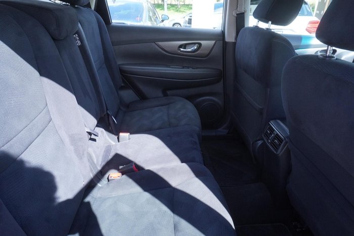 2017 Nissan X-TRAIL ST