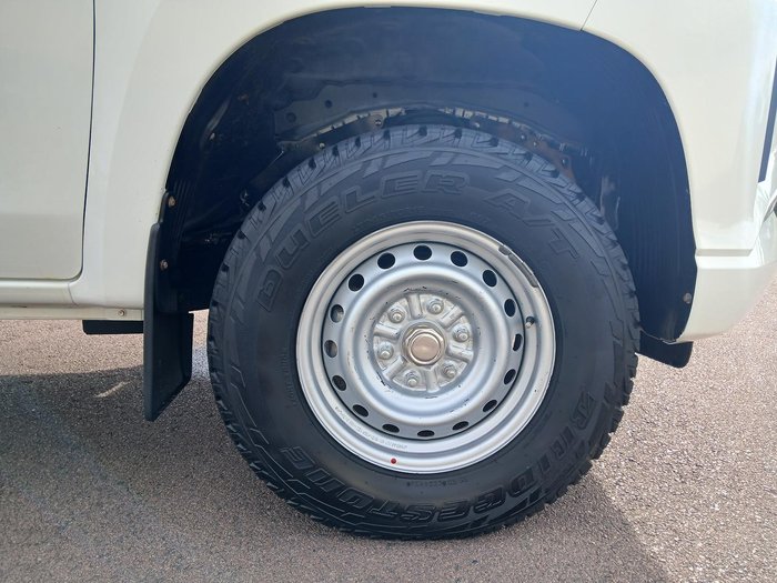 2021 Mitsubishi Triton GLX