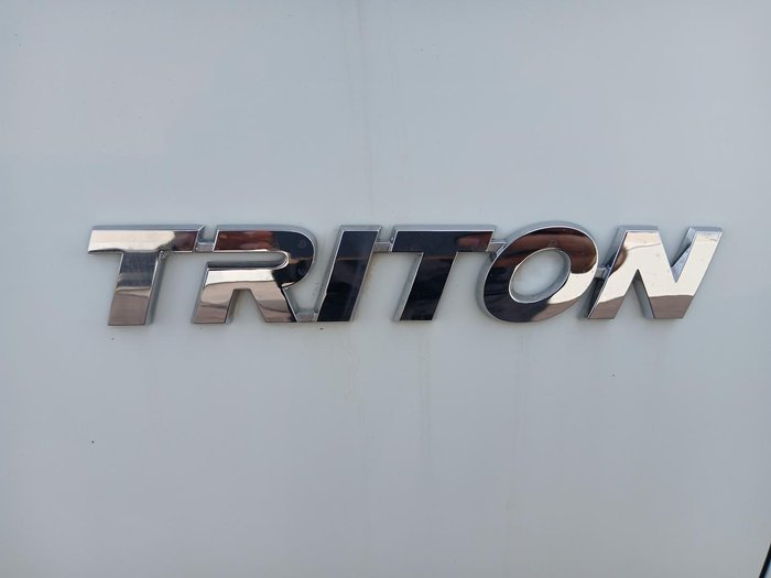 2021 Mitsubishi Triton GLX