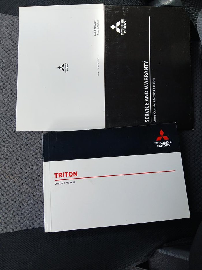 2021 Mitsubishi Triton GLX