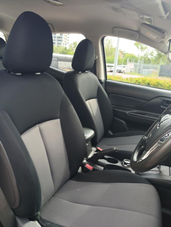 2021 Mitsubishi Triton GLX