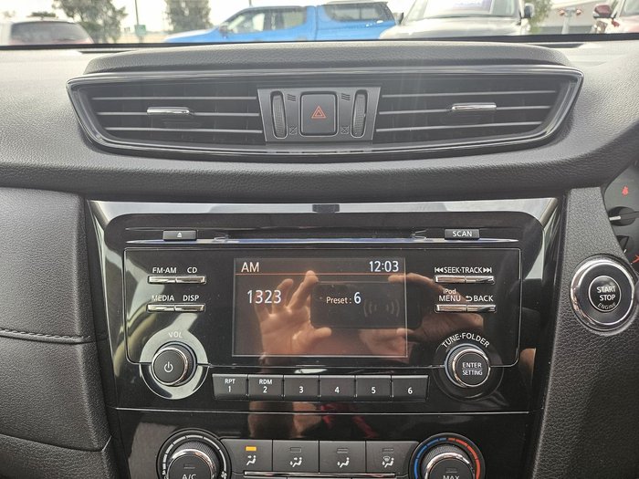 2019 Nissan X-TRAIL ST