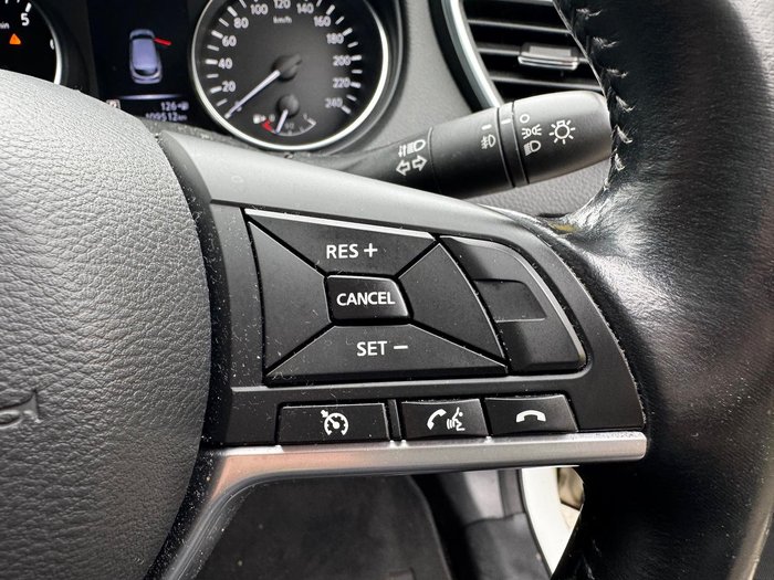 2018 Nissan QASHQAI ST-L J11 Series 2 Ivory Pearl