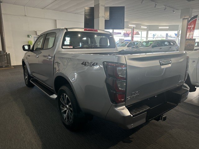 2025 ISUZU D-MAX LS-U