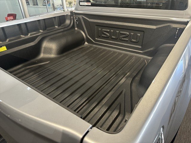 2025 ISUZU D-MAX LS-U