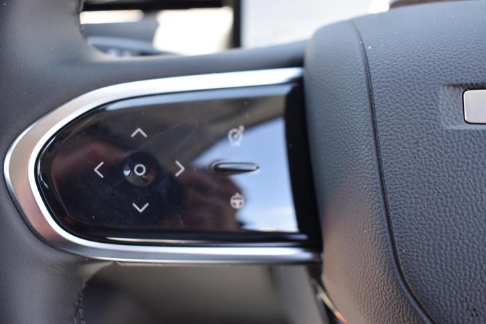 2025 Jaecoo J7 SHS Track