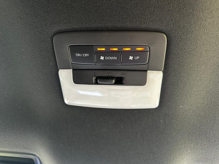 2025 Nissan Navara PRO-4X