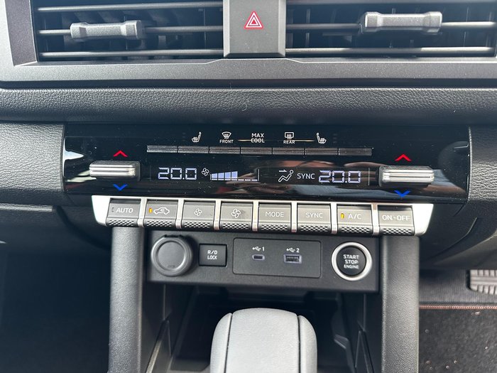 2025 Nissan Navara PRO-4X