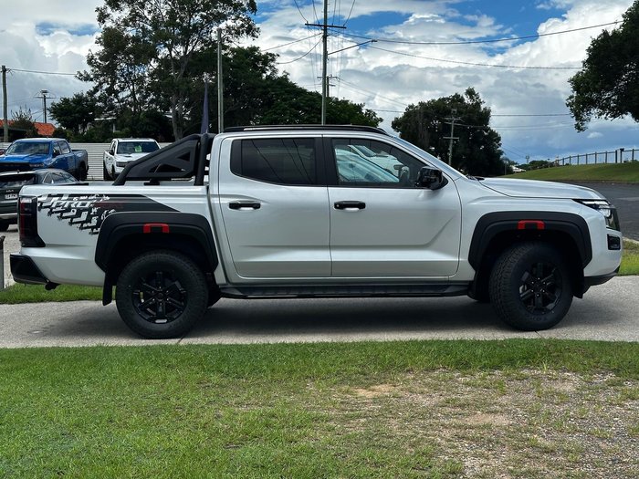 2025 Nissan Navara PRO-4X