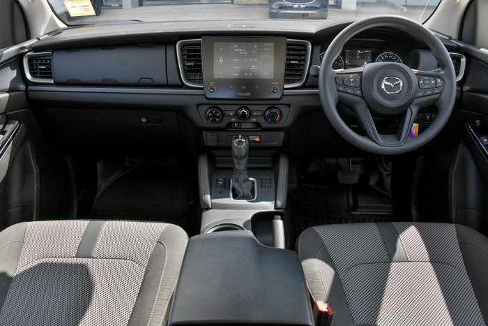 2025 Mazda BT-50 XS