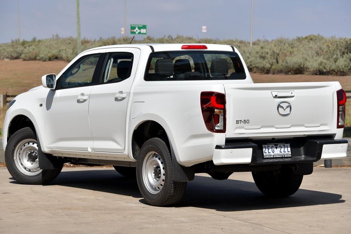 2025 Mazda BT-50 XS