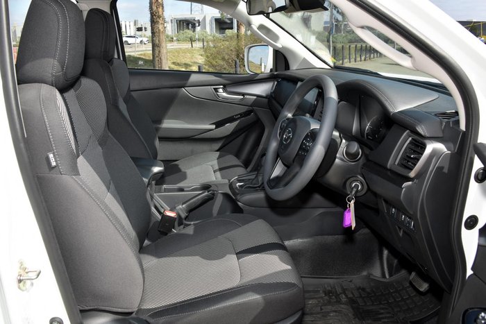 2025 Mazda BT-50 XS