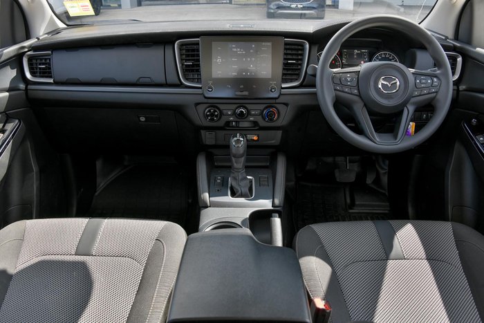 2025 Mazda BT-50 XS