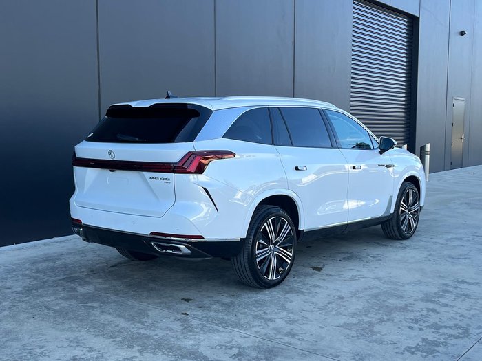 2025 MG QS Essence