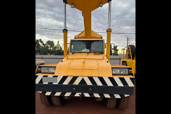 2008 FRANNA AT15 Yellow