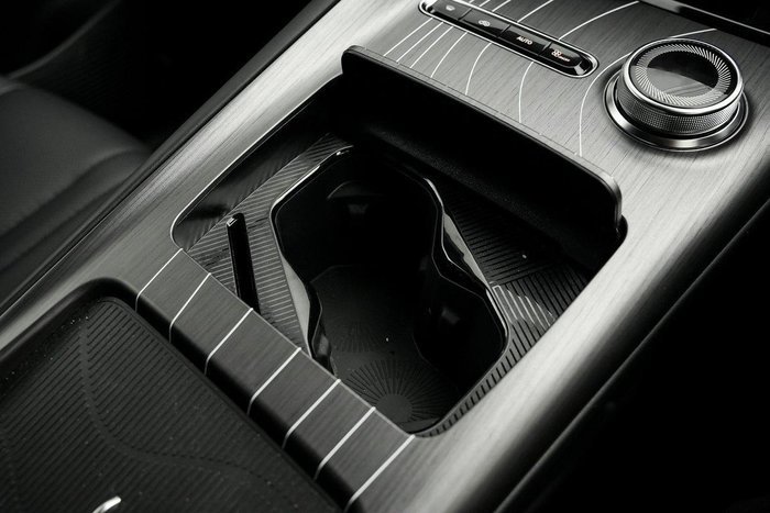 2025 Geely Starray EM-i Inspire