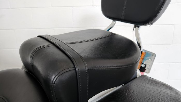 2017 Harley-Davidson Heritage Softail Classic 1690 (FLSTC) Softail White