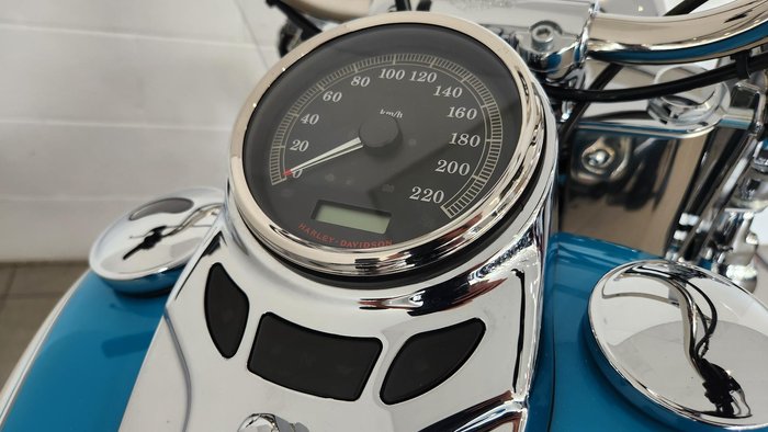 2017 Harley-Davidson Heritage Softail Classic 1690 (FLSTC) Softail White