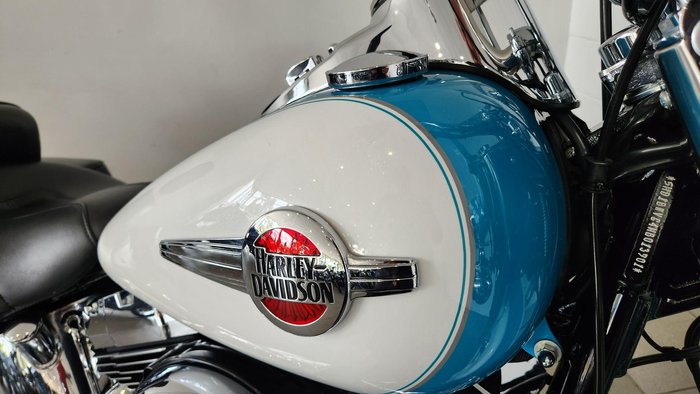 2017 Harley-Davidson Heritage Softail Classic 1690 (FLSTC) Softail White