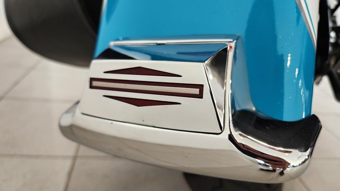 2017 Harley-Davidson Heritage Softail Classic 1690 (FLSTC) Softail White