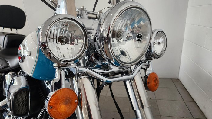 2017 Harley-Davidson Heritage Softail Classic 1690 (FLSTC) Softail White