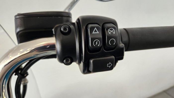 2017 Harley-Davidson Heritage Softail Classic 1690 (FLSTC) Softail White