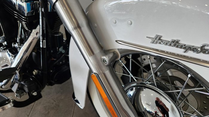 2017 Harley-Davidson Heritage Softail Classic 1690 (FLSTC) Softail White