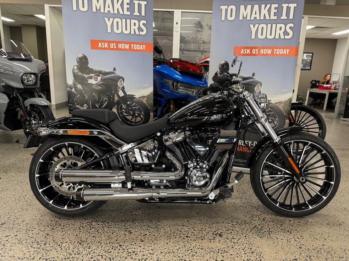 2025 Harley-Davidson Breakout 117 (FXBR) Softail Black